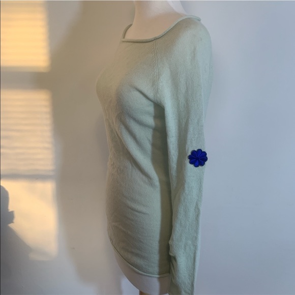 bebe // Cashmere Sweater w/Flower Patches / Size S - Picture 2 of 5